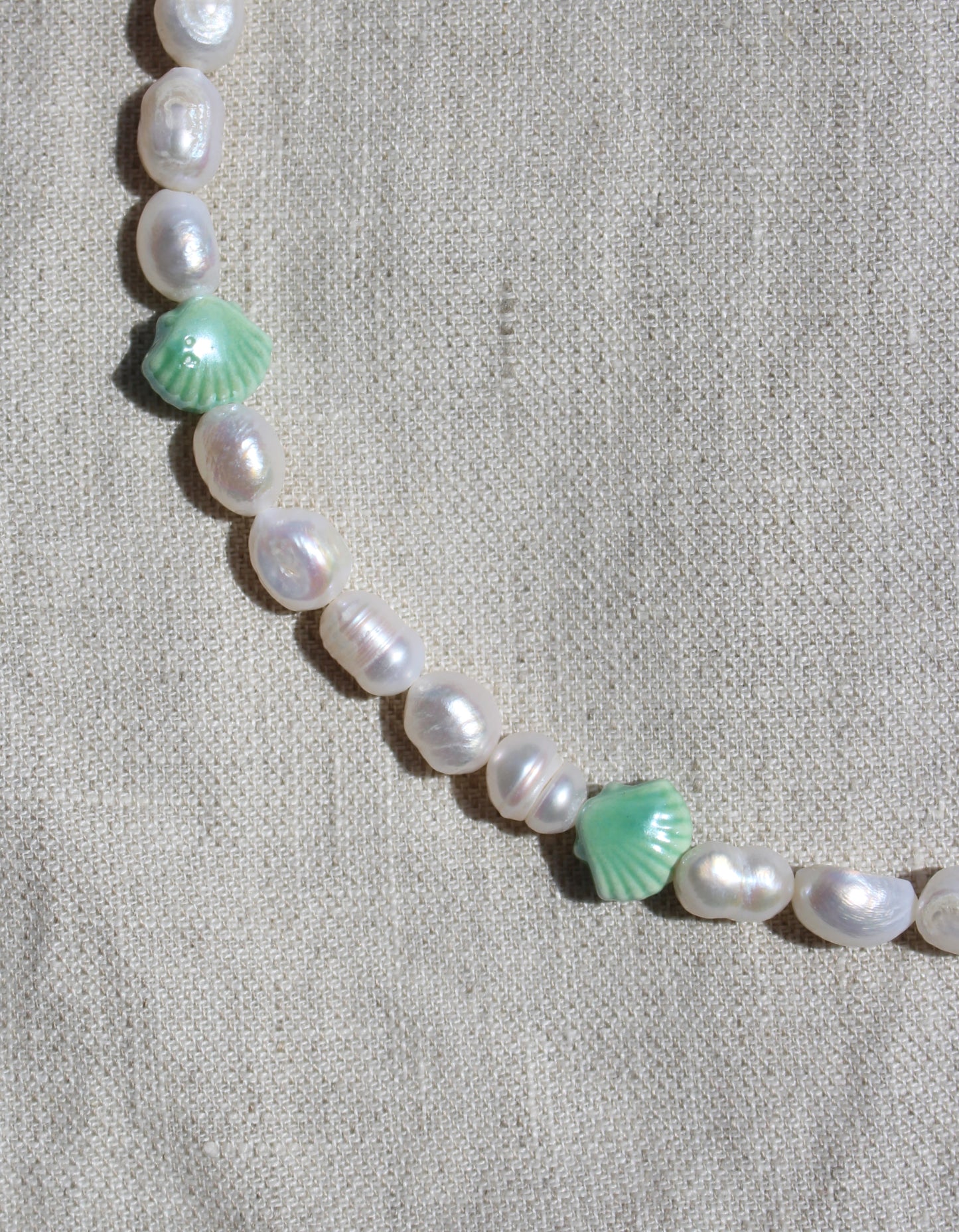Shelly necklace