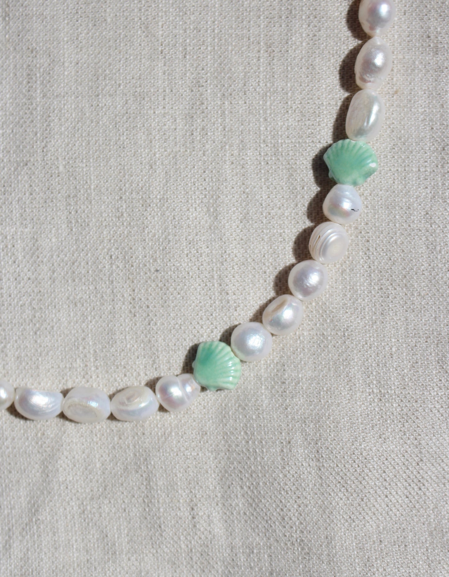 Shelly necklace