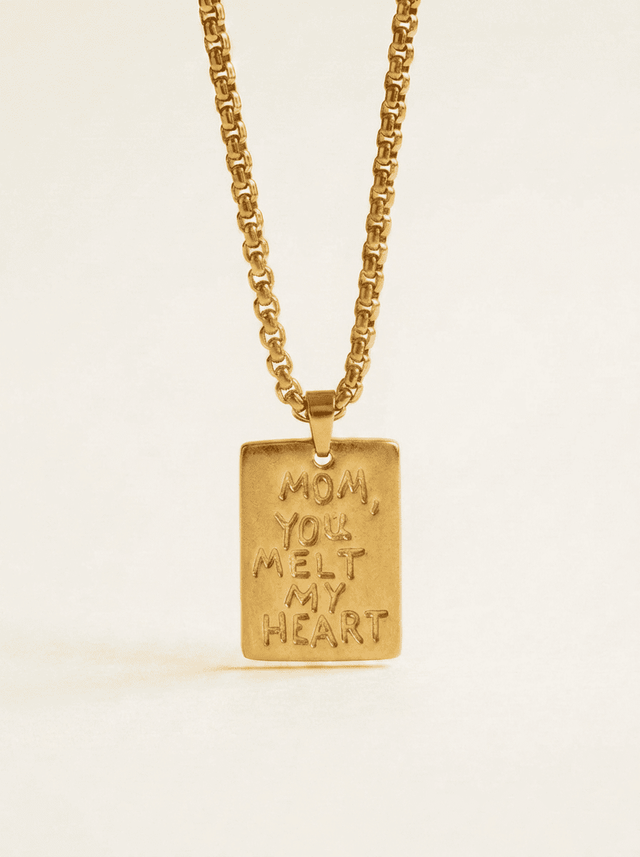 MOM, You Melt My Heart: el collar que dice todo lo que no puedes expresar con palabras