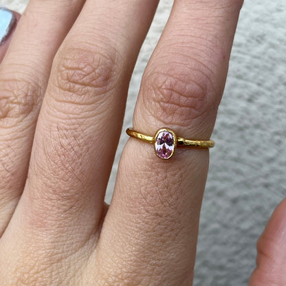 Anillo Zircón Rosa